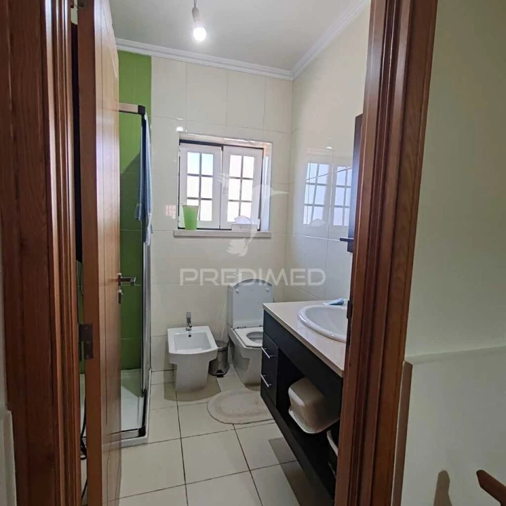 Moradia T4 para Venda em Nossa Senhora das Misericordias Foto 23