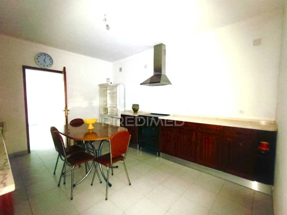 Moradia T5 para Venda em Nossa Senhora das Misericordias Foto 30