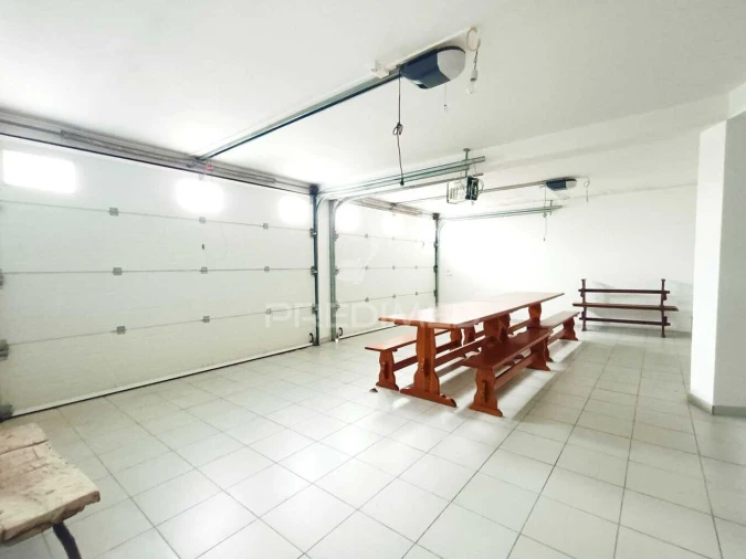 Moradia T5 para Venda em Nossa Senhora das Misericordias Foto 33