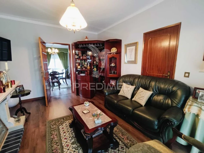 Moradia T5 para Venda em Nossa Senhora das Misericordias Foto 9