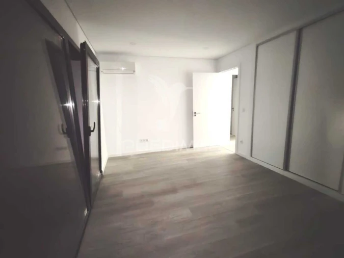 Moradia T4 para Venda em Nossa Senhora das Misericordias Foto 34