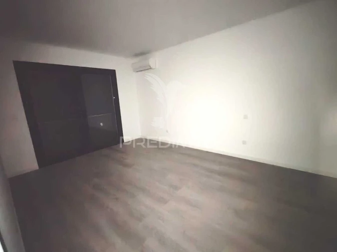 Moradia T4 para Venda em Nossa Senhora das Misericordias Foto 32