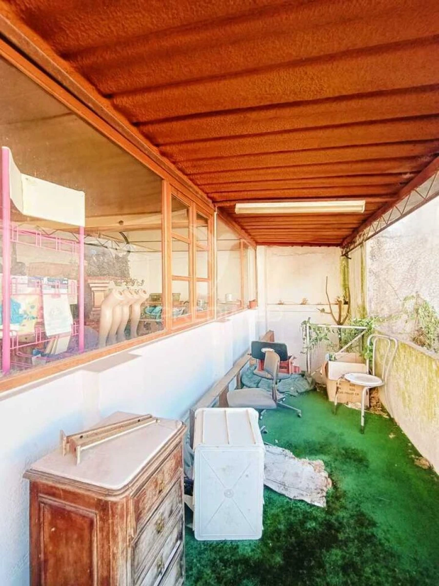 Prédio para Venda em Caxarias Foto 8