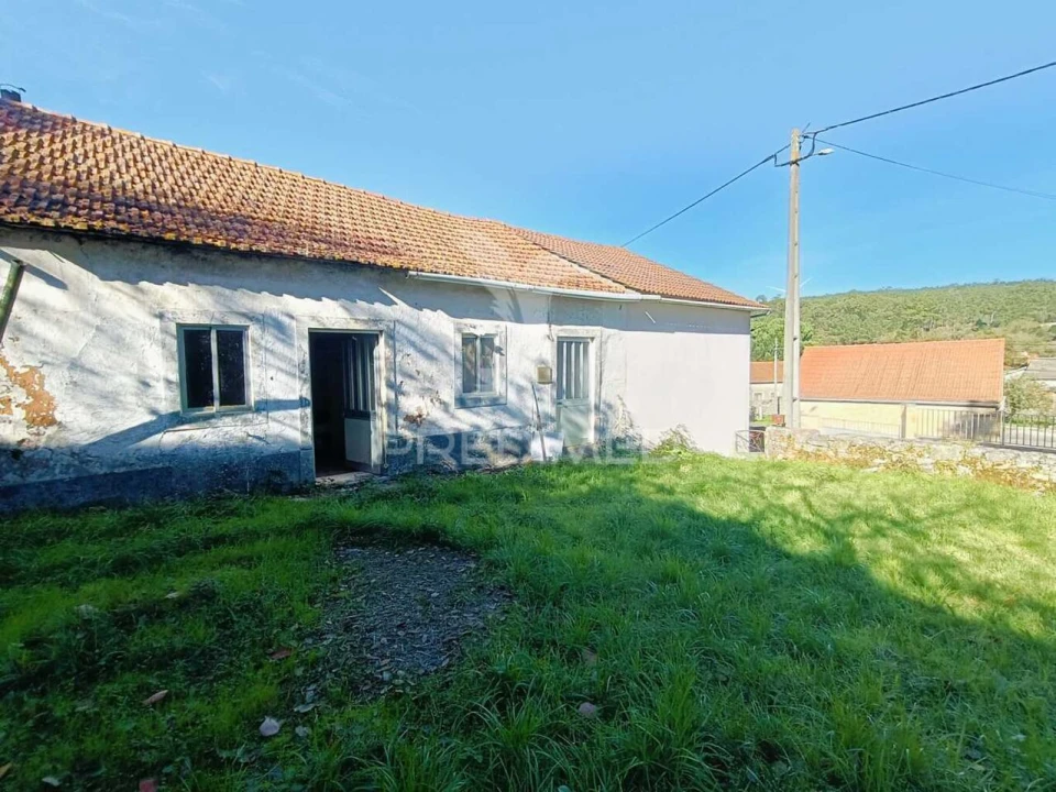 Moradia T2 para Venda em São Mamede Foto 3