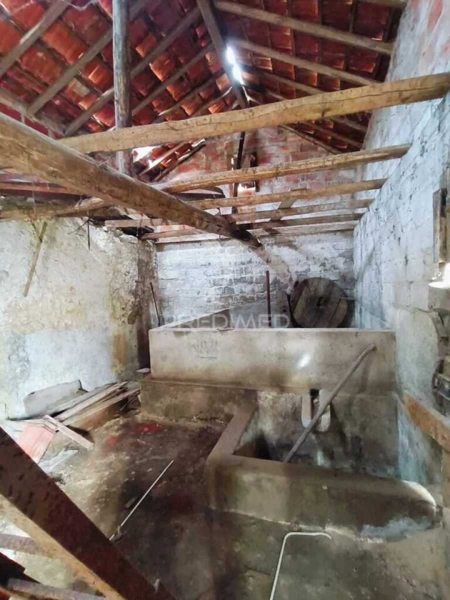 Moradia T1 para Venda em Seiça Foto 12