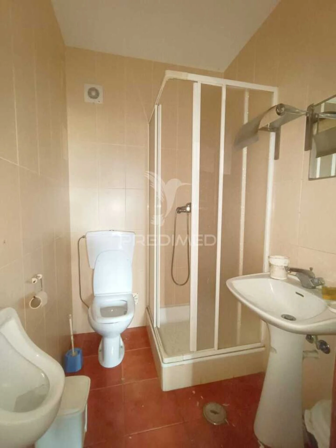 Armazém para Venda em Arrabal Foto 6