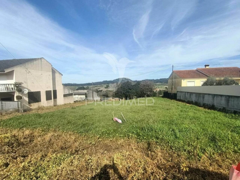 Terreno para Venda em Atouguia Foto 7