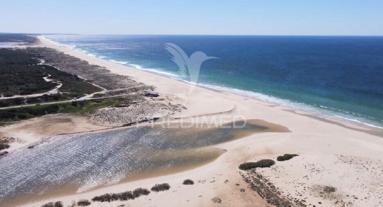 Terreno para Venda em Melides Foto 17