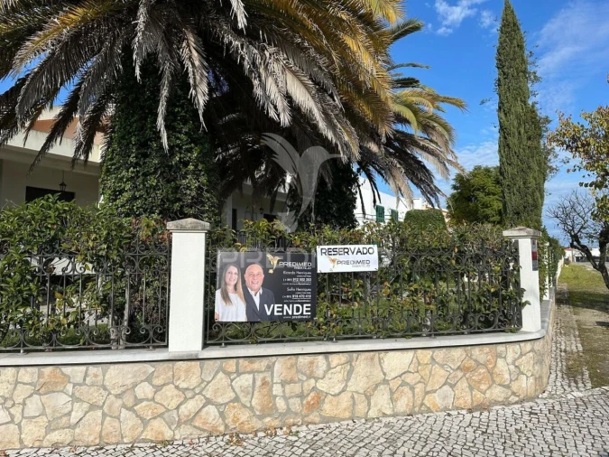 Moradia T9 para Venda em Povoa da Isenta Foto 5