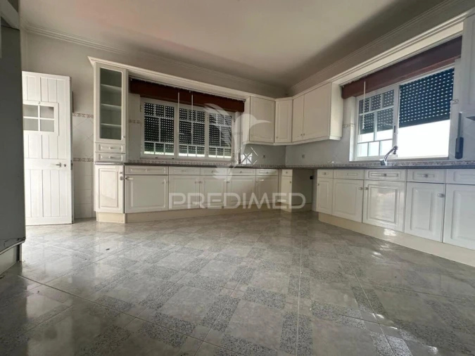 Moradia T9 para Venda em Povoa da Isenta Foto 35