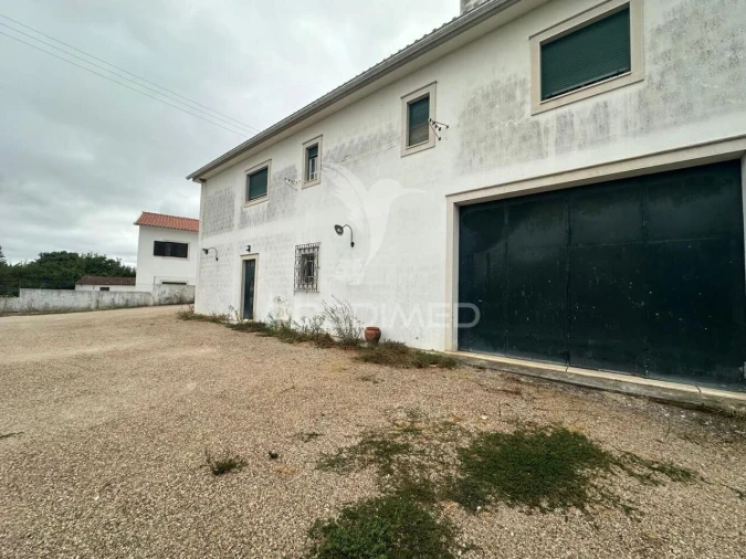 Moradia T9 para Venda em Povoa da Isenta Foto 38