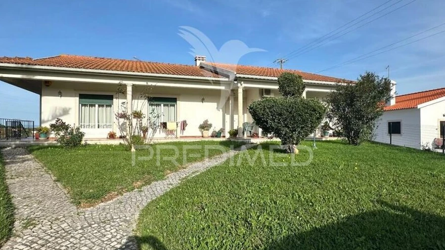 Quinta T9 para Venda em Povoa da Isenta