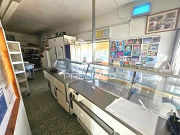 Loja para Trespasse em Almancil