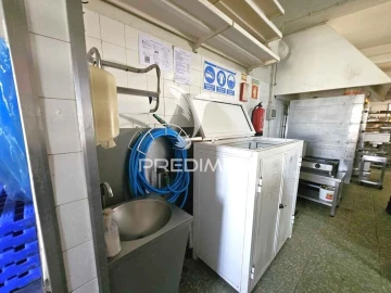 Loja para Trespasse em Almancil