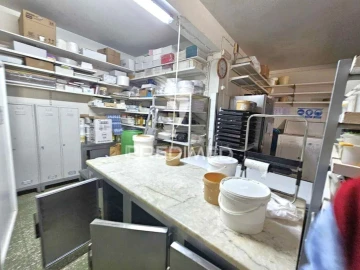 Loja para Trespasse em Almancil