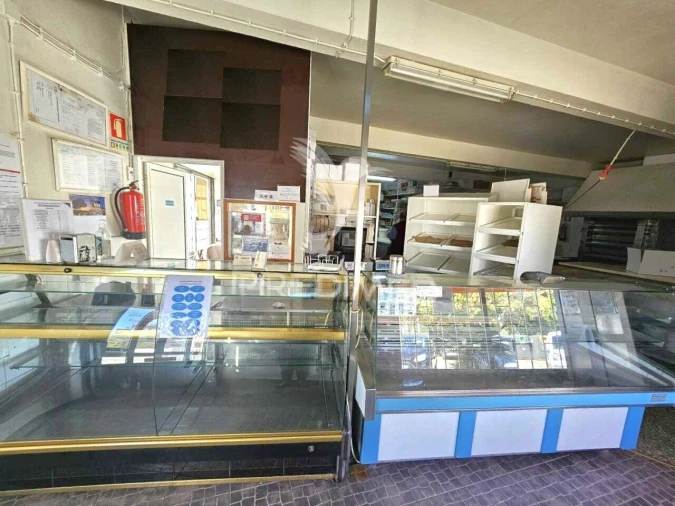 Loja para Trespasse em Almancil Foto 4