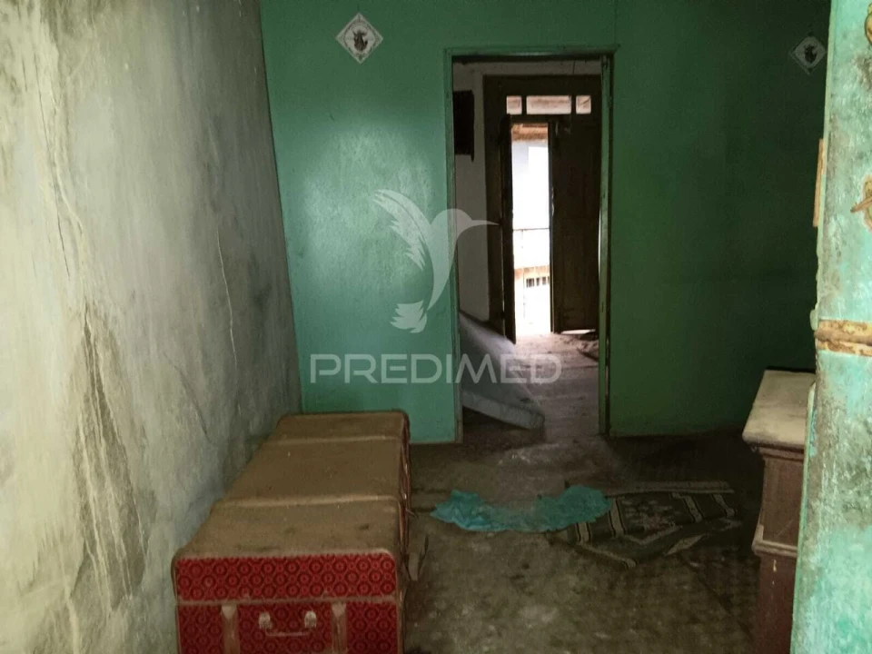 Moradia T4 para Venda em Passos Foto 14