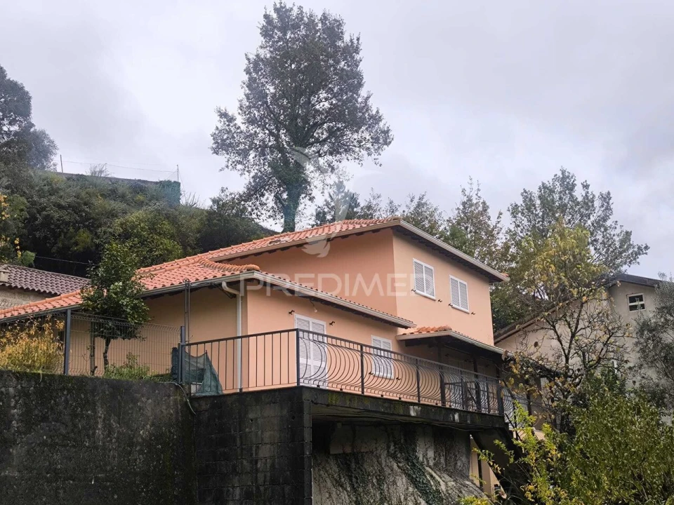 Moradia T7 para Venda em Valdosende Foto 5