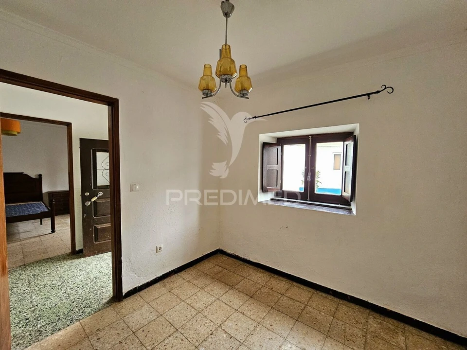 Moradia T2 para Venda em Santa Barbara de Padrões Foto 9