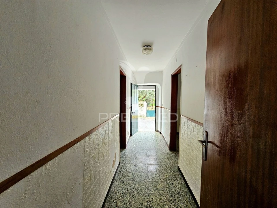 Moradia T2 para Venda em Santa Barbara de Padrões Foto 14