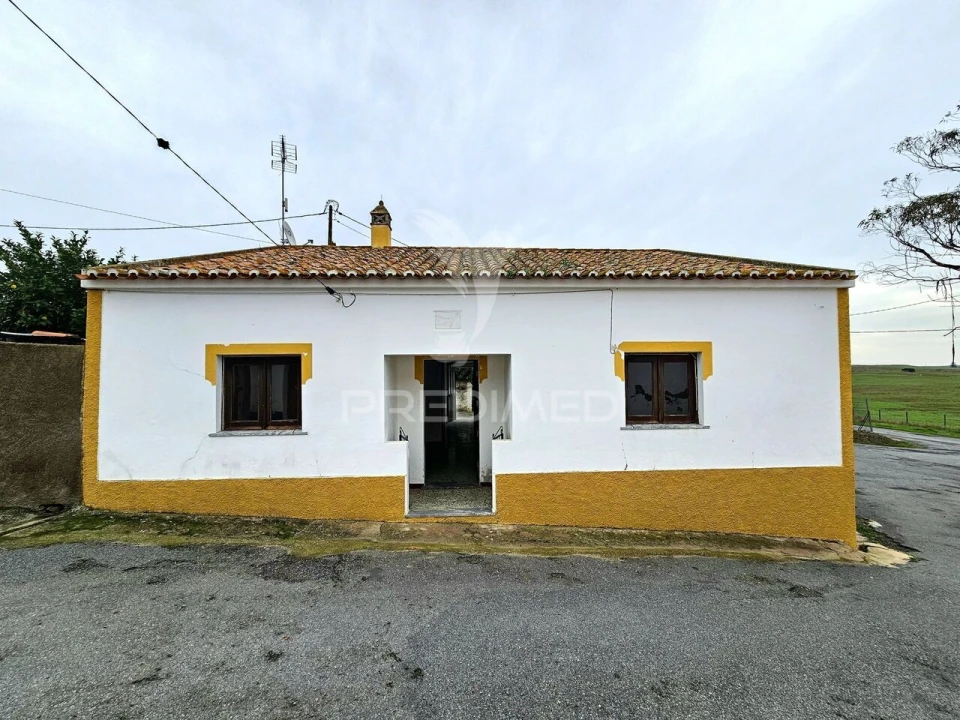 Moradia T2 para Venda em Santa Barbara de Padrões Foto 15