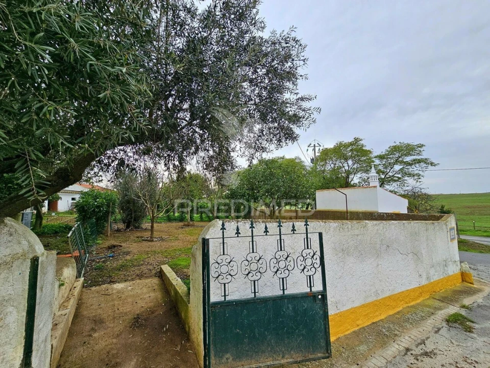 Moradia T2 para Venda em Santa Barbara de Padrões Foto 23