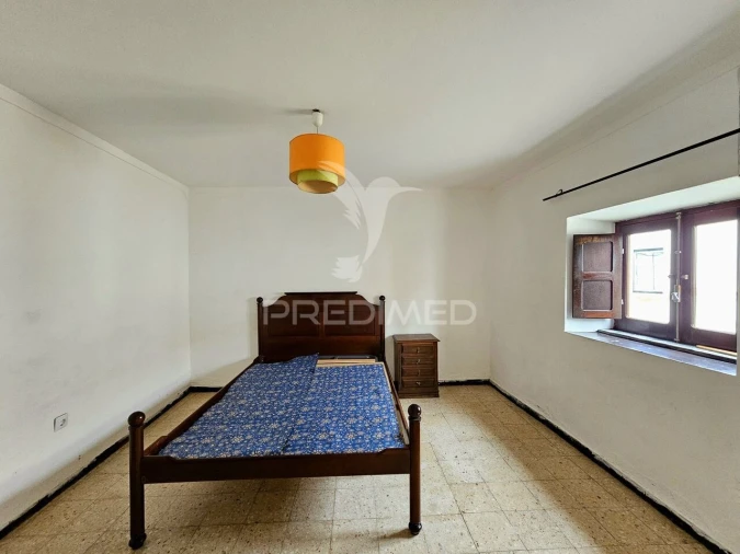 Moradia T2 para Venda em Santa Barbara de Padrões Foto 10