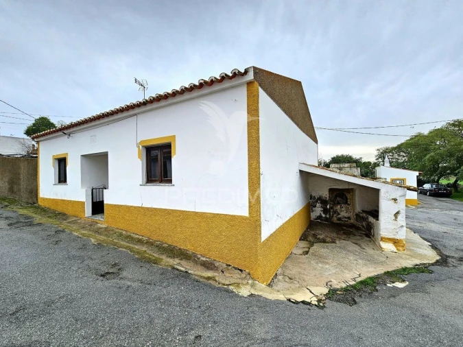 Moradia T2 para Venda em Santa Barbara de Padrões Foto 16