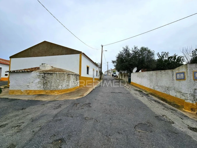 Moradia T2 para Venda em Santa Barbara de Padrões Foto 21