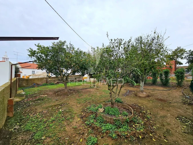 Moradia T2 para Venda em Santa Barbara de Padrões Foto 24