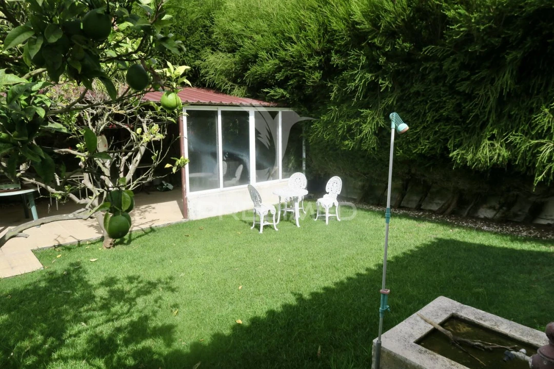 Moradia T5 para Venda em Silveira Foto 12