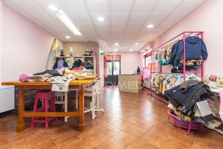 Loja para Venda em Quinta do Conde Foto 7