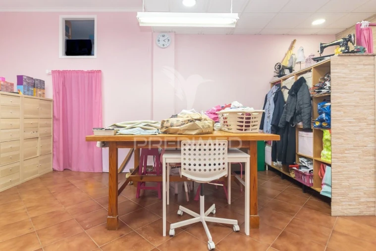 Loja para Venda em Quinta do Conde Foto 2