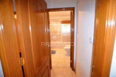 Apartamento T2 para Venda em Albufeira e Olhos de Água