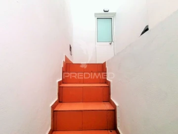 Moradia T0 para Venda em Olhão