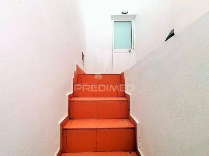 Moradia T0 para Venda em Olhão Foto 10