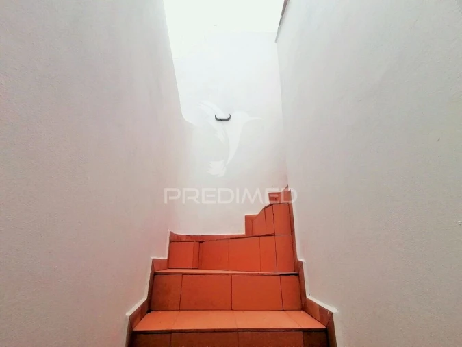 Moradia T0 para Venda em Olhão Foto 9