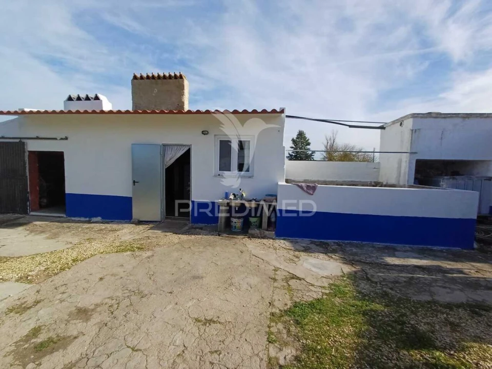 Moradia T4 para Venda em Alpiarça Foto 1