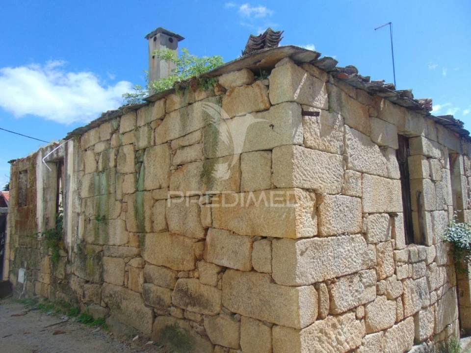 Moradia T2 para Venda em Torgueda Foto 4