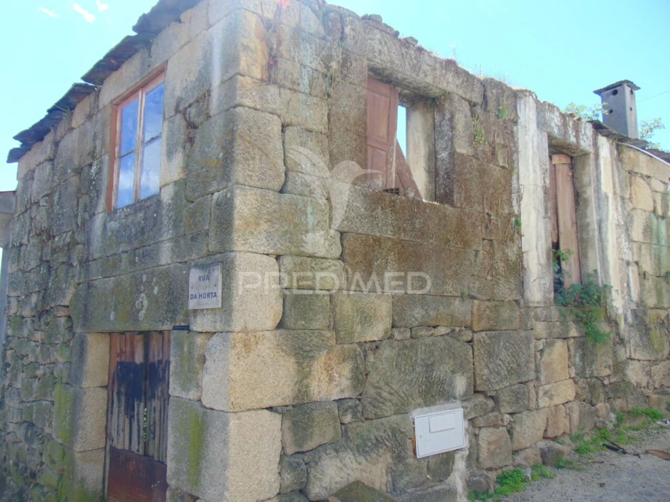 Moradia T2 para Venda em Torgueda Foto 8