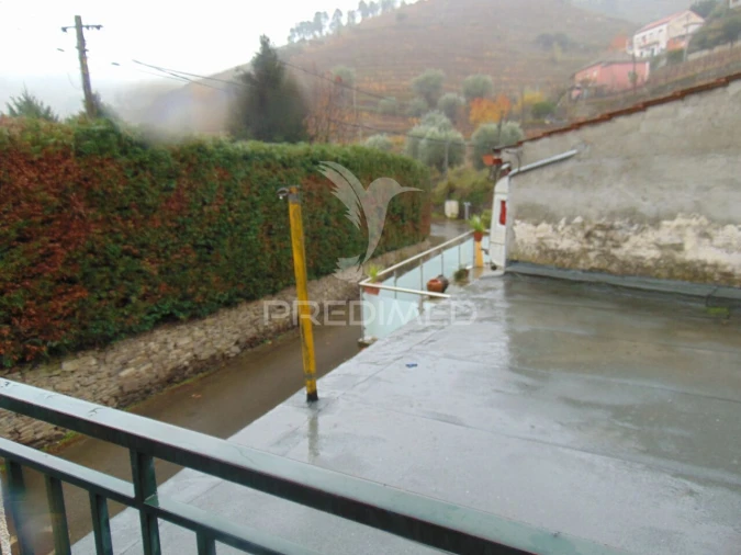 Moradia T3 para Venda em Abaças Foto 24