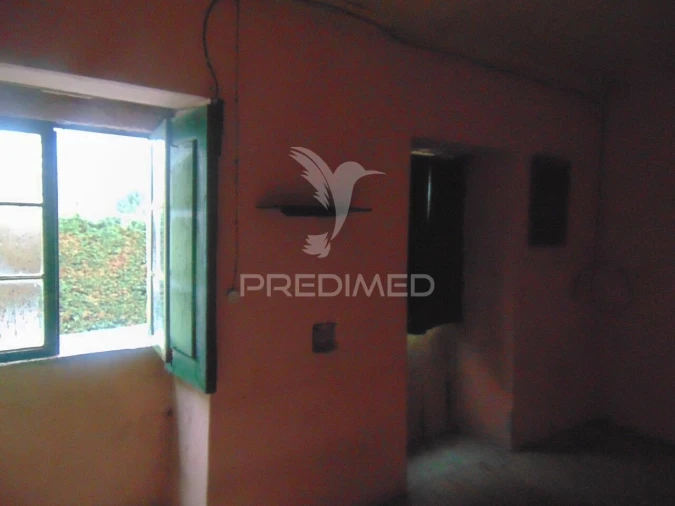 Moradia T3 para Venda em Abaças Foto 7