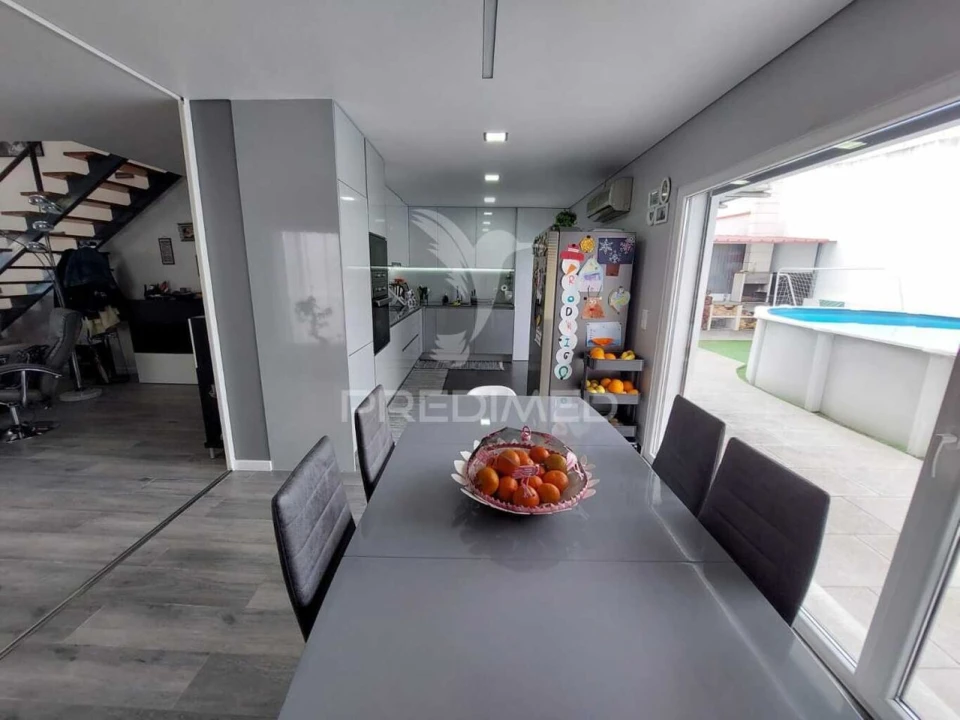 Moradia T4 para Venda em Quinta do Conde Foto 10