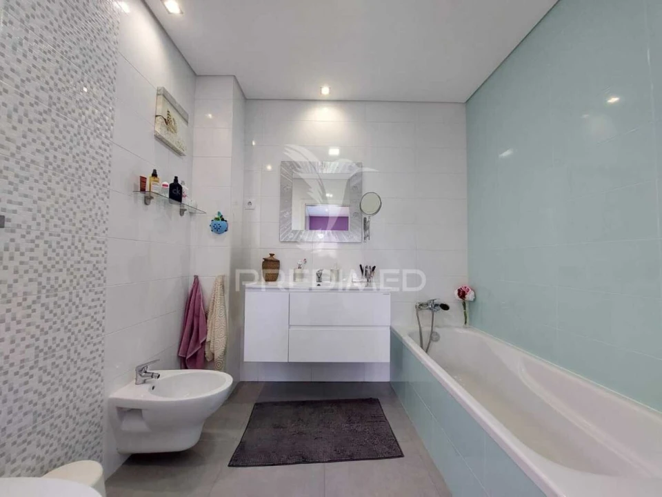 Moradia T4 para Venda em Quinta do Conde Foto 23