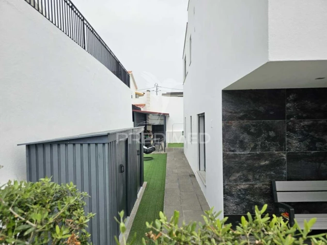 Moradia T4 para Venda em Quinta do Conde Foto 25