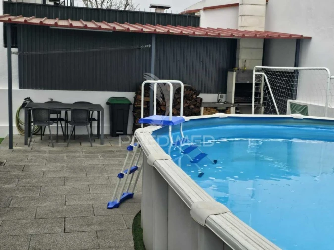 Moradia T4 para Venda em Quinta do Conde Foto 4