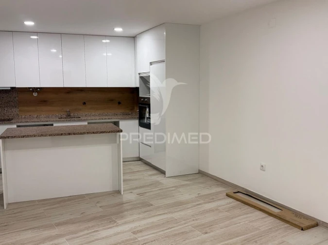 Moradia T3 para Venda em Vilarinho dos Freires Foto 29