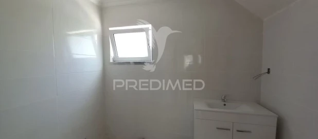 Moradia T5 para Venda em Amora