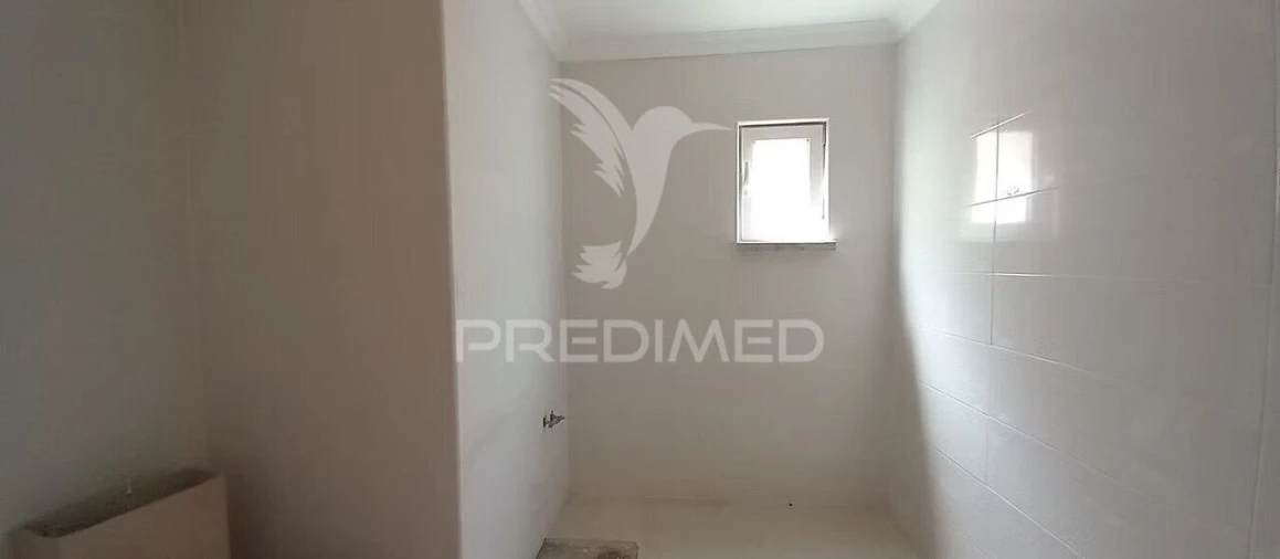 Moradia T5 para Venda em Amora Foto 9