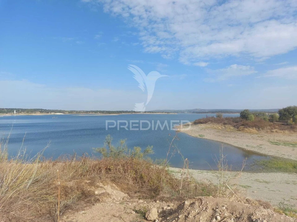 Quinta T3 para Venda em Alvito Foto 24